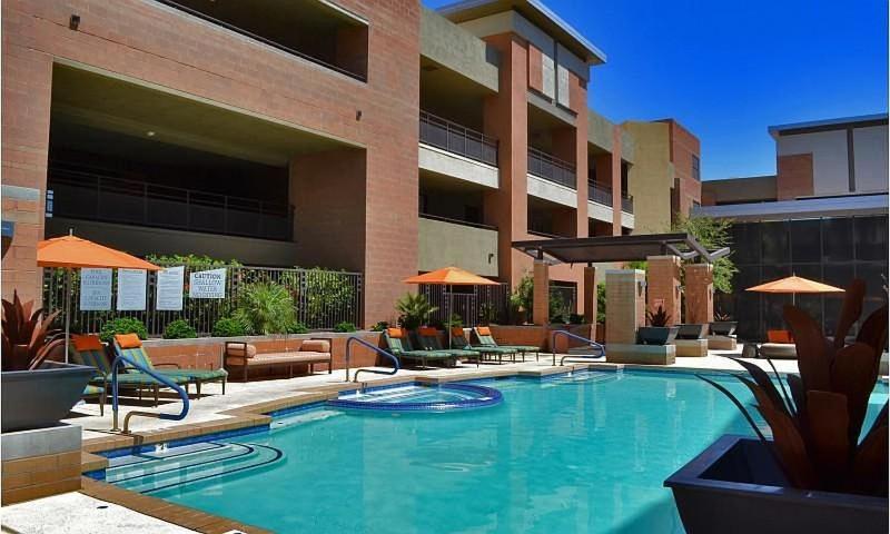 Apartamento Step Out To Historic Old Town Scottsdale 2 King/2Bath W/Pool Exterior foto